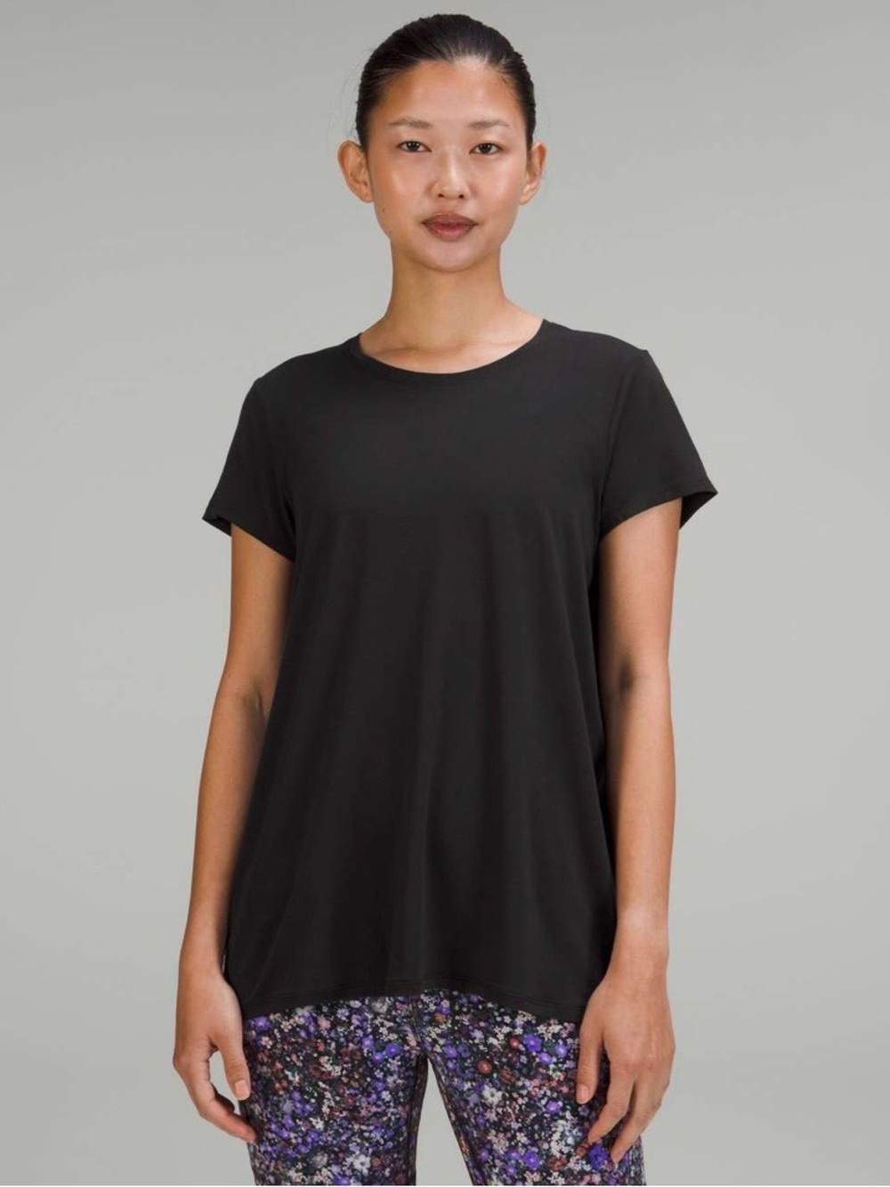 Lululemon Open Up Tie Back Tee Modal Black NWT Size 10 Yoga Top